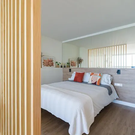 아파트 Living Canteras Homes - Stylish Beachfront 라스팔마스