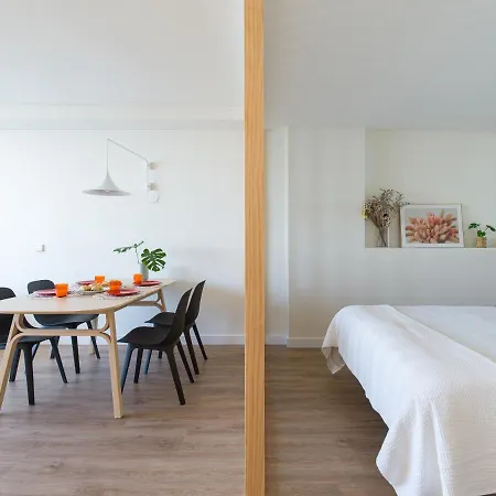 Living Canteras Homes - Stylish Beachfront Apartment *