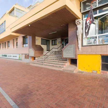 Apartment Living Canteras Homes - Stylish Beachfront Las Palmas de Gran Canaria